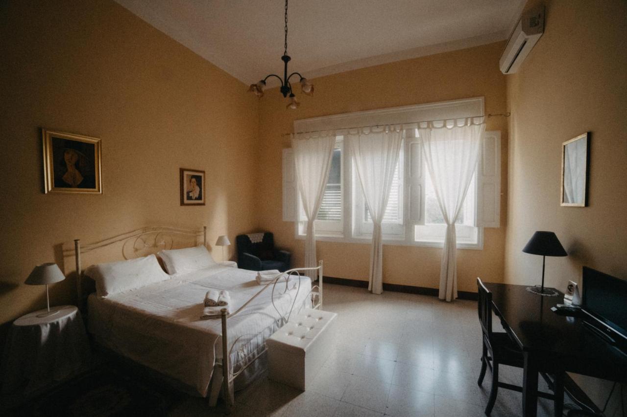 Piazza Argento Couette-café